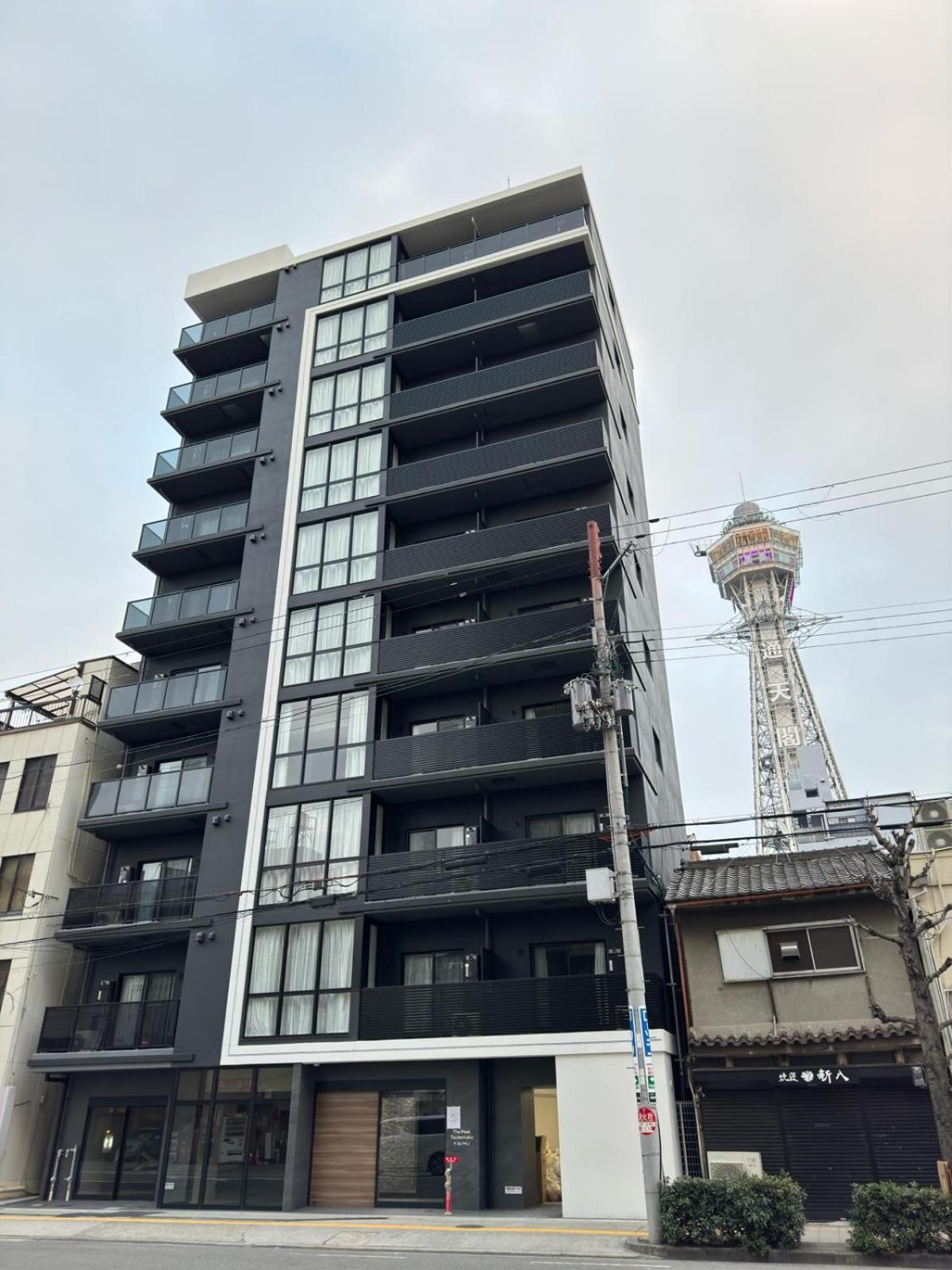 The Peak Tsutenkaku Apartemen *